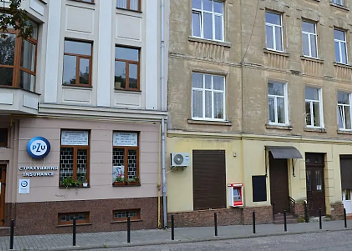 At Teodora Sqr شقة إلفيف